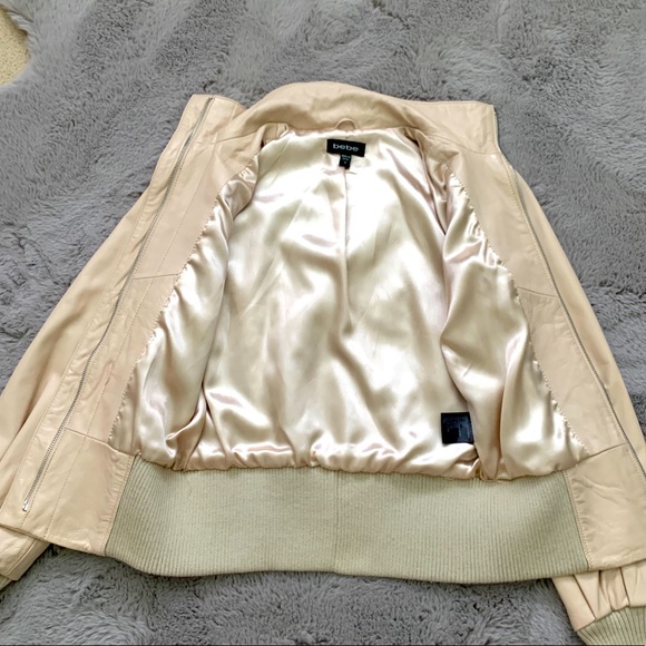 Beautiful blush pink soft Bebe leather jacketđź’• - Picture 3 of 6